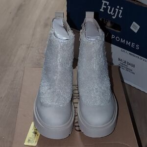 Portland Boot Company Women's Lug Sole Cozy Hiker Booties,